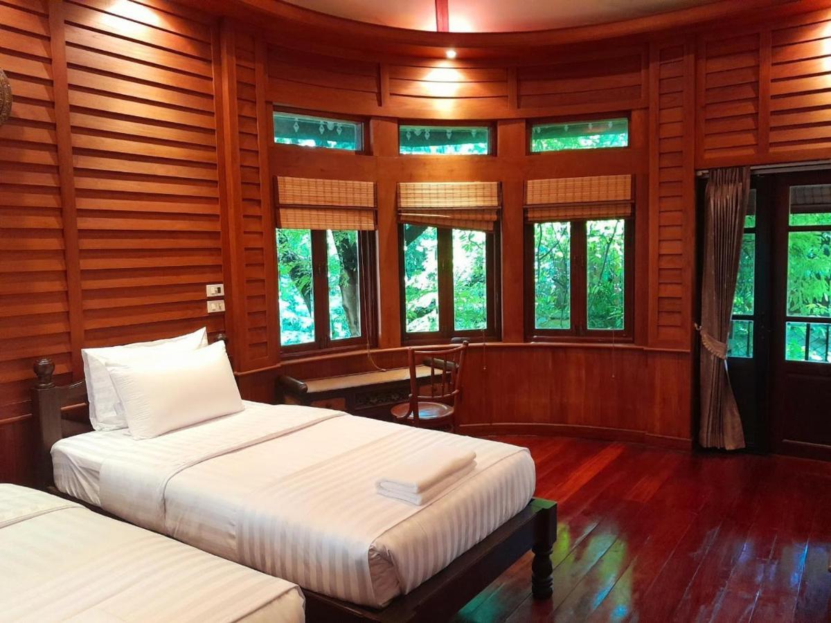 Отель Avara Signature House Чиангмай Экстерьер фото